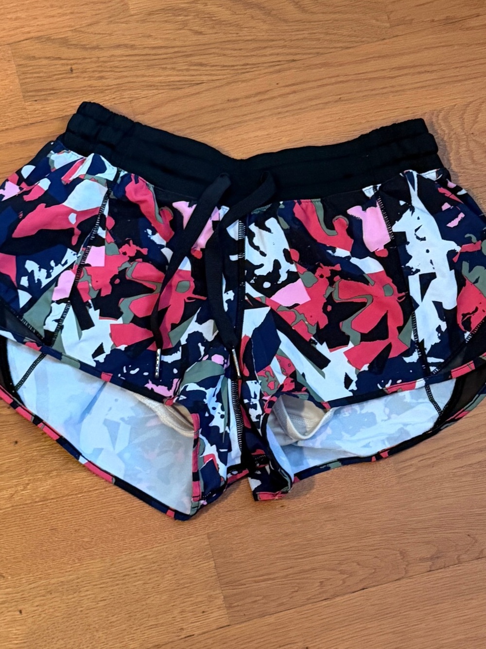 lululemon athletica running shorts